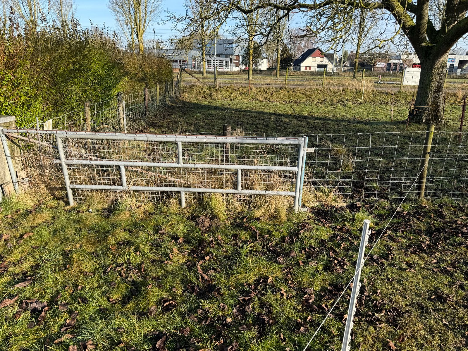 Meerdere gegalvaniseerde poorten, Ophalen, Met poort, Gebruikt, Gaashekwerk