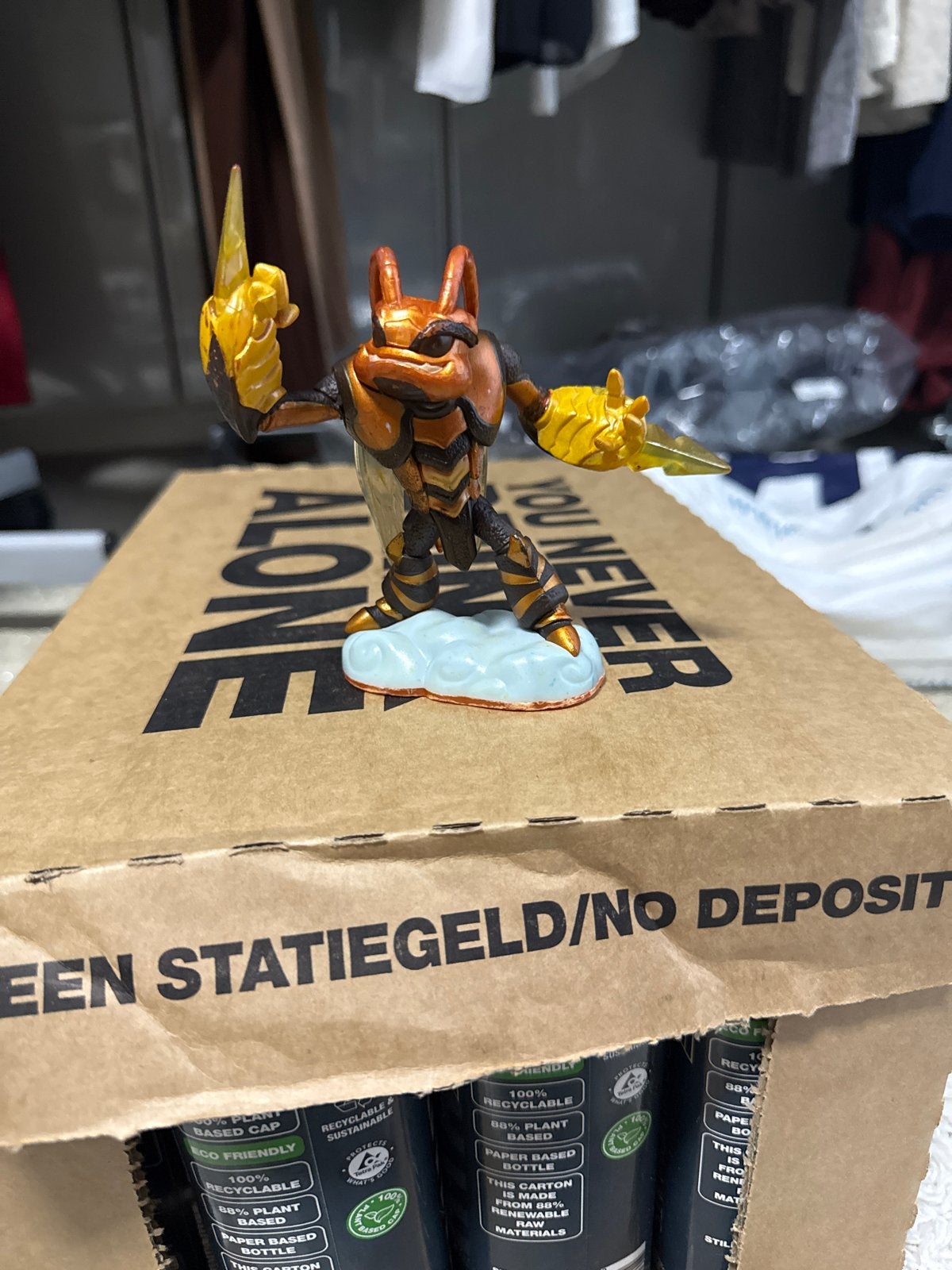 Skylanders SuperChargers Buzz Wingman figuur, Ophalen, Zo goed als nieuw