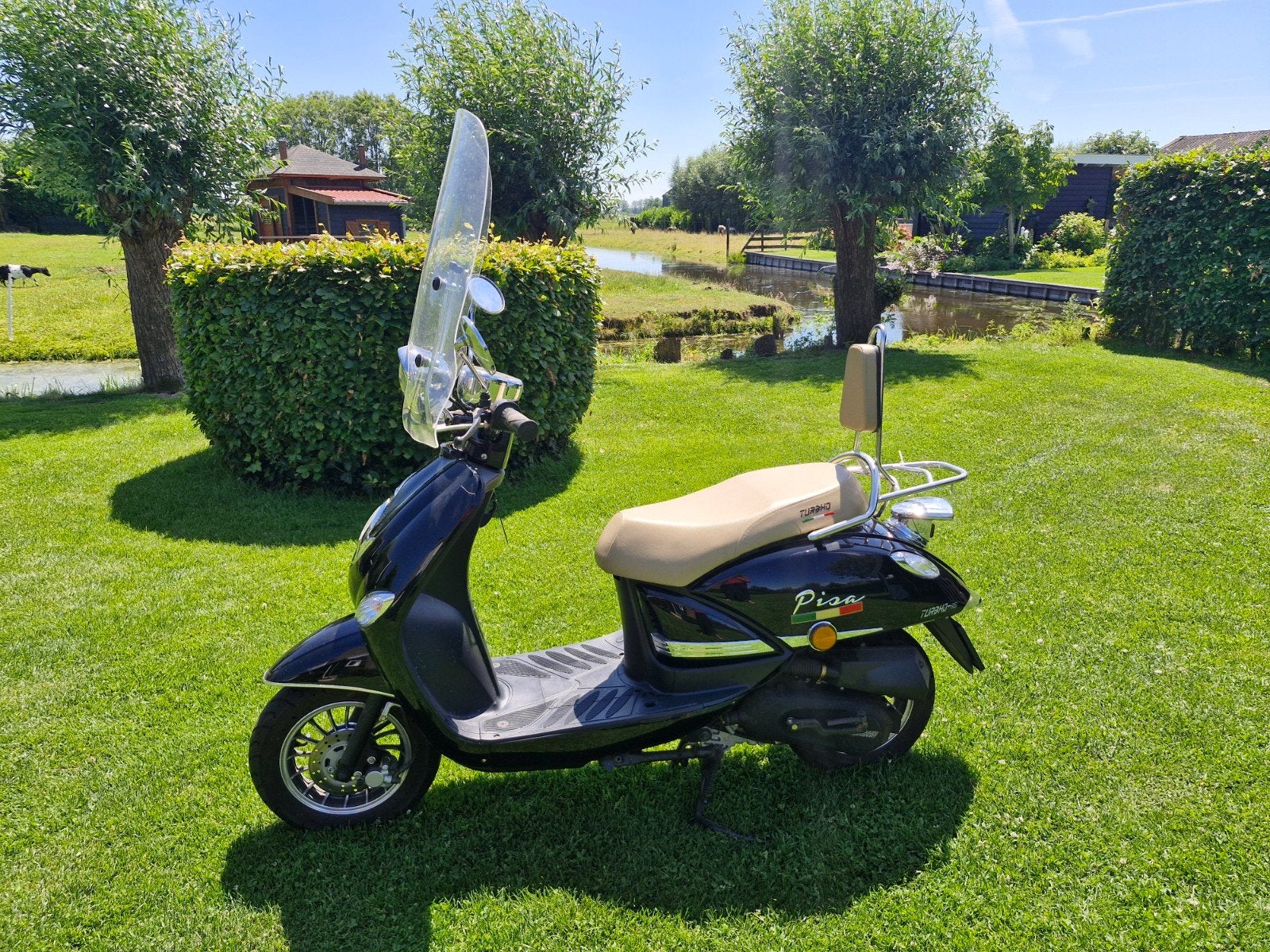 Razzo pisa turbho scooter snorscooter 2016, Fietsen en Brommers, Zo goed als nieuw, Benzine, Ophalen, Overige merken