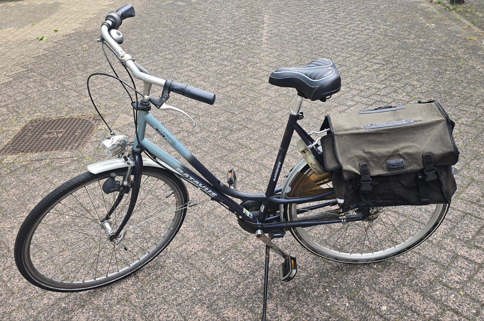 Batavus damesfiets met fietstassen, Ophalen, Velgrem, Batavus, 53 tot 56 cm