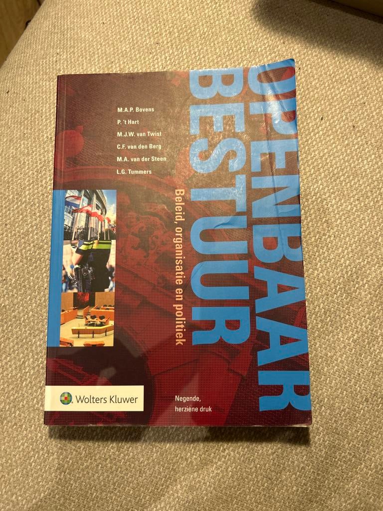 Openbaar Bestuur boek, Ophalen of Verzenden, Gamma, Gelezen, WO