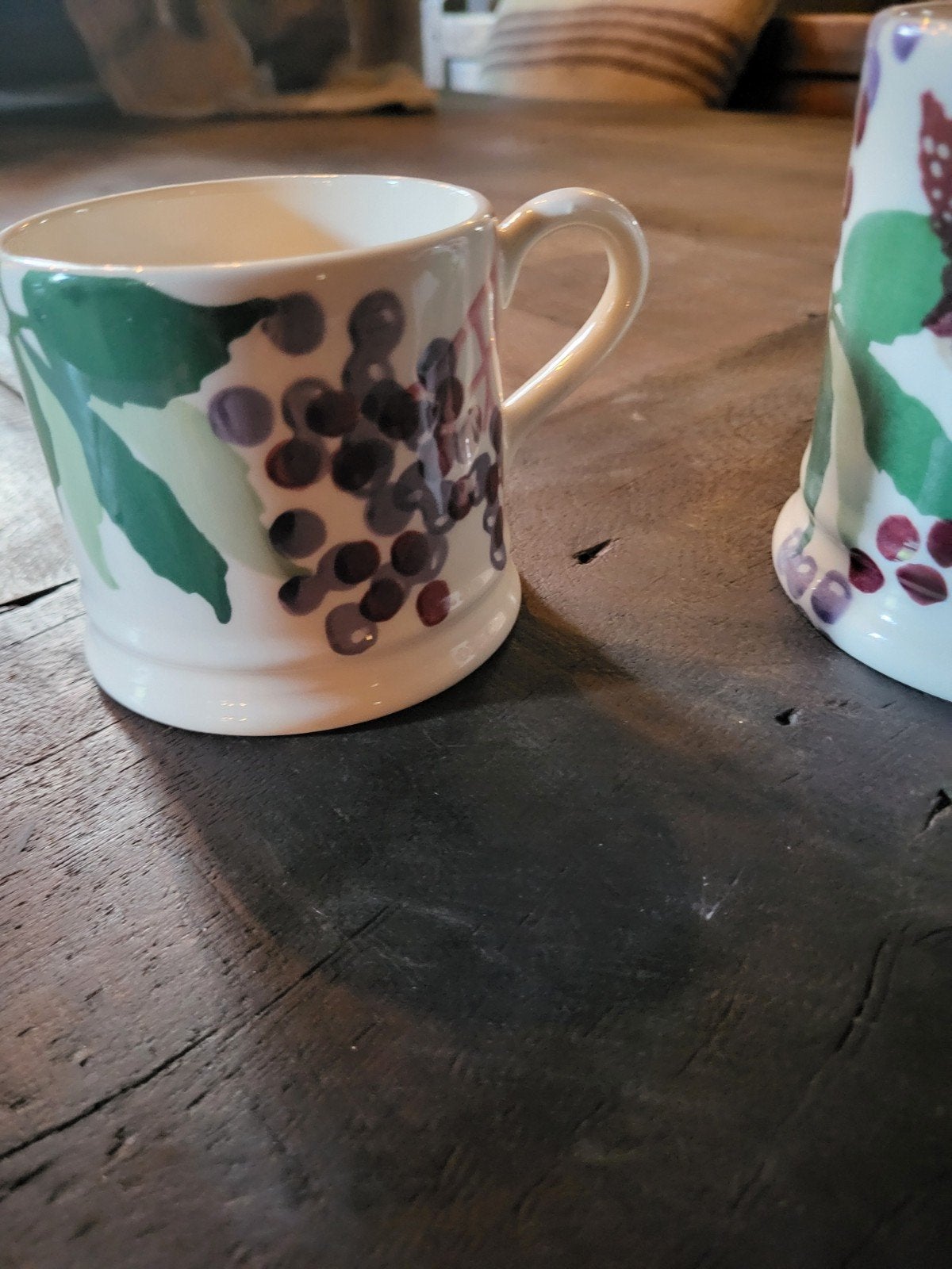 emma bridgewater elderberry mok, Huis en Inrichting, Ophalen of Verzenden, Aardewerk, Overige stijlen, Kop(pen) en/of Schotel(s)