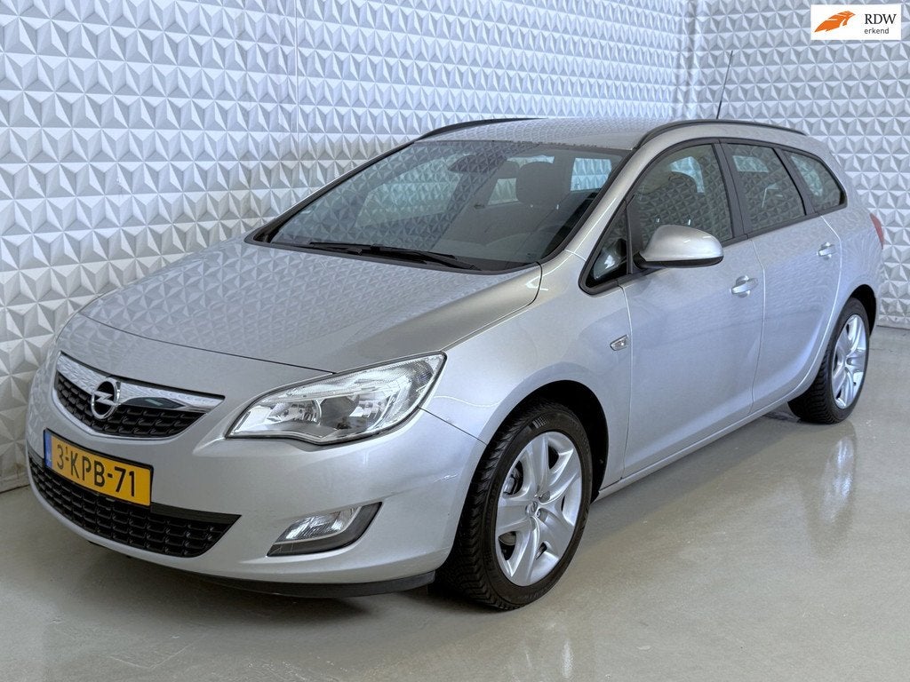 Opel Astra Sports Tourer 1.4 Edition / LPG-G3 (2011), Auto's, Opel, Voorwielaandrijving, Euro 5, 101 pk, Gebruikt