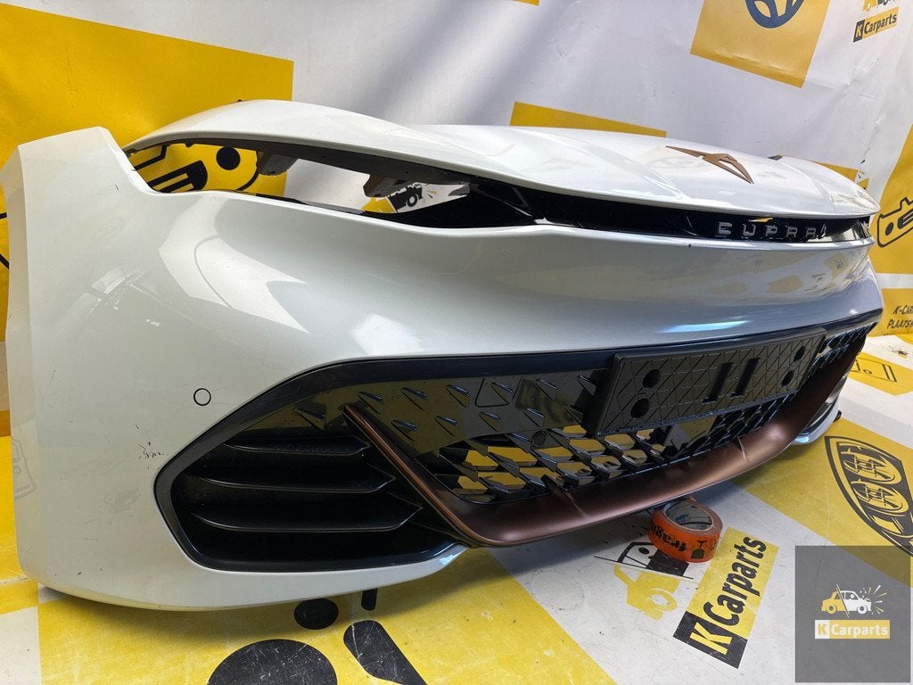 Cupra Born Voorbumper 4PDC 10E807221D compleet! bumper, Gebruikt, Voor, Autovia A-2, Km 585 585
08760  Martorell, ES, Ophalen of Verzenden