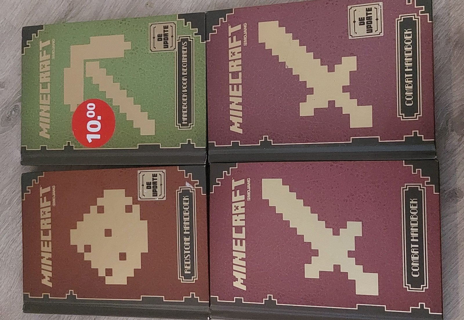 Minecraft Handboeken Set: Beginners, Combat, Redstone, Ophalen, Zo goed als nieuw, Mojang