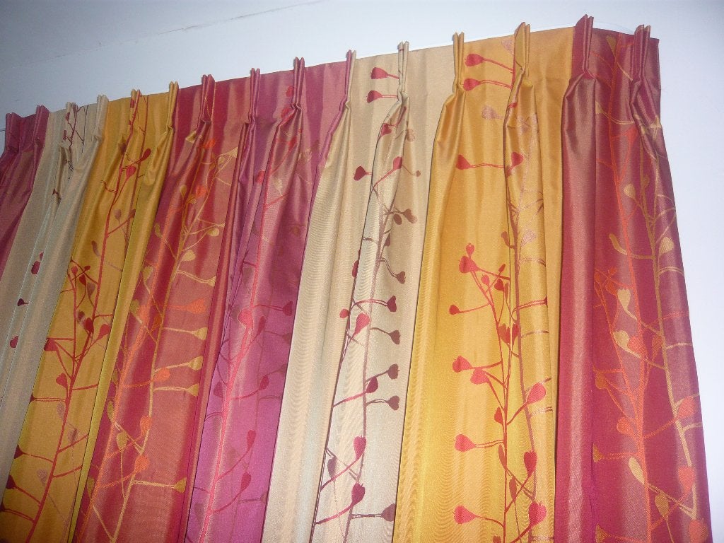 Gordijnen H. 215 x breed; 325 cm. geplooid, Huis en Inrichting, 200 cm of meer, Zo goed als nieuw, 200 cm of meer, Overige kleuren