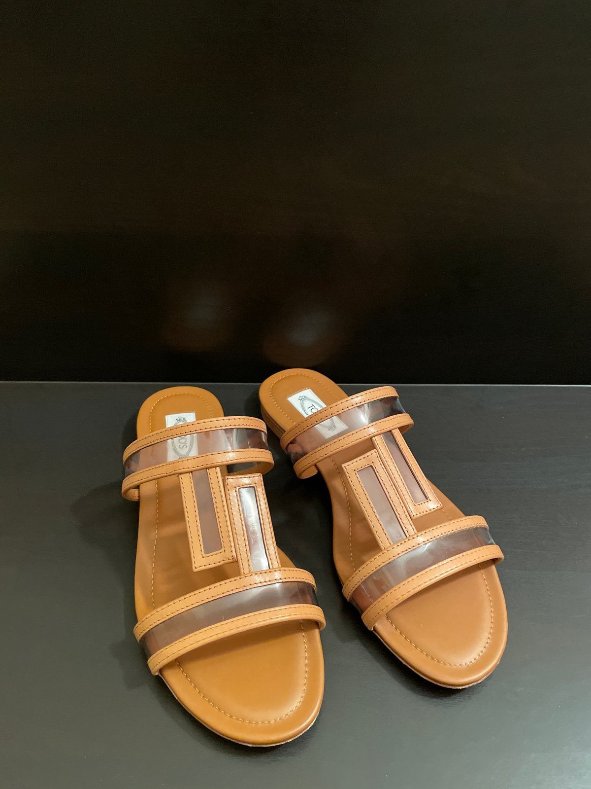 Tod's Sandalen - Bruin met transparante bandjes,Maat 38, Kleding | Dames, Schoenen, Ophalen of Verzenden, Gedragen, Bruin, Sandalen of Muiltjes