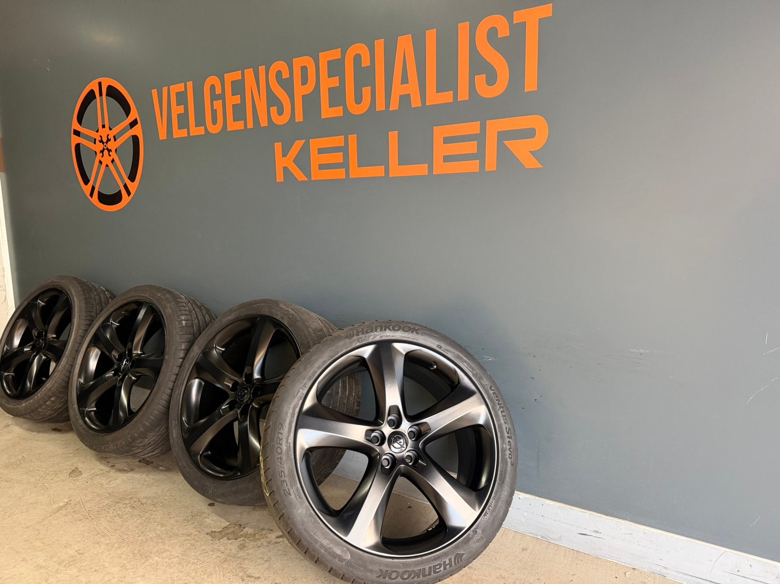 Opel Astra J K 19 inch Turbo velgen 5x105 235/40/19 zomerset, 19 inch, Banden en Velgen, Ophalen of Verzenden, 235 mm