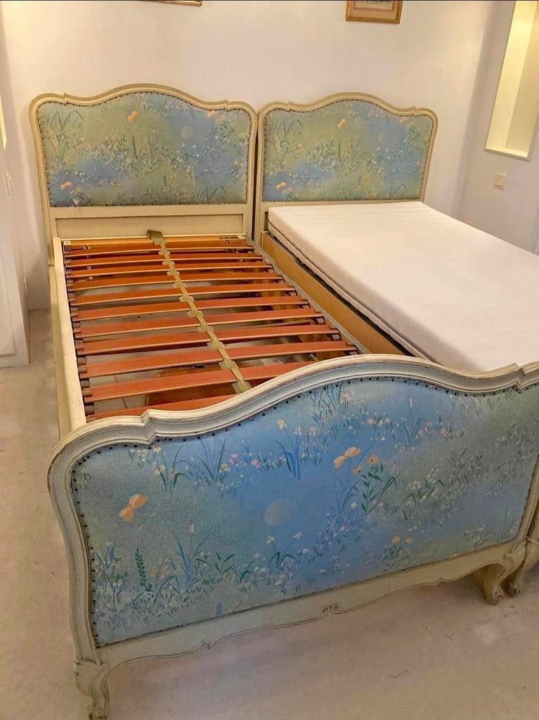 Antiek Frans handgemaakt bed zoekt romantische prinses, Ophalen, Louis VII of Queen Ann, maar sowieso romantisch, Gebruikt, 90 cm