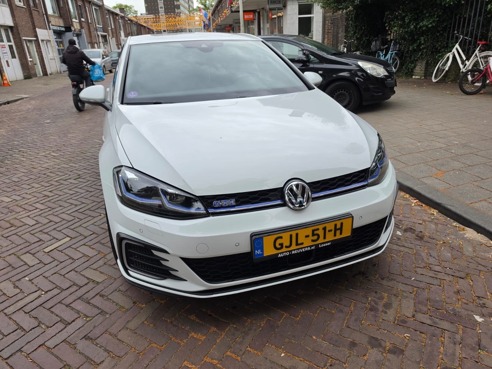 Volkswagen Golf 1.4 Ehybrid 204pk DSG 2020 Wit, Stof, Zwart, 4 cilinders, Wit