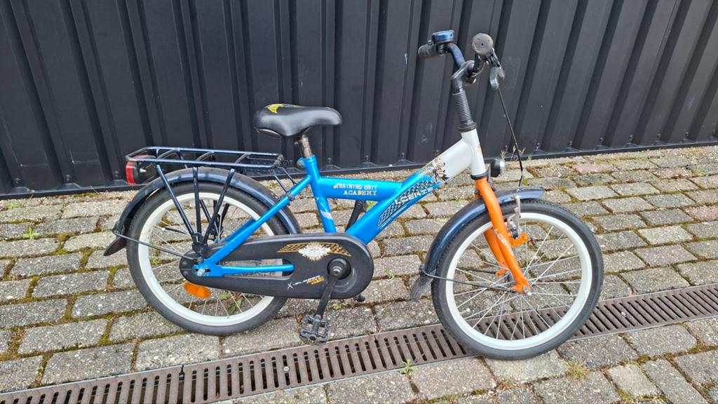 Kinderfiets 18 inch - Blauw/Oranje, Ophalen, Gebruikt, Terugtraprem, 16 tot 20 inch