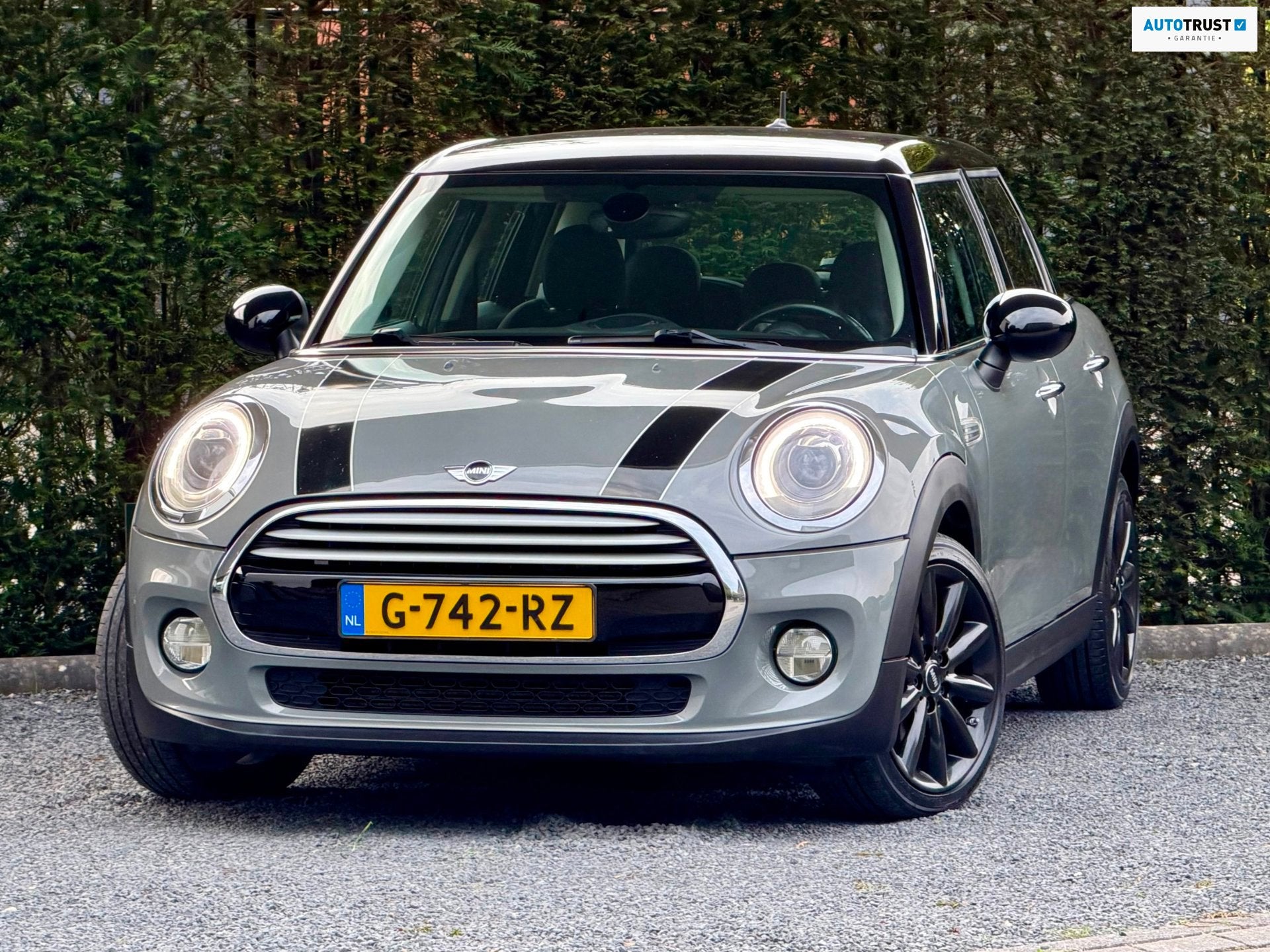 Mini 5-Deurs 1.5 Cooper Chili | STOELVERW. | LED | RIJKLAAR!, Dealer onderhouden, 136 pk, Gebruikt, Euro 6