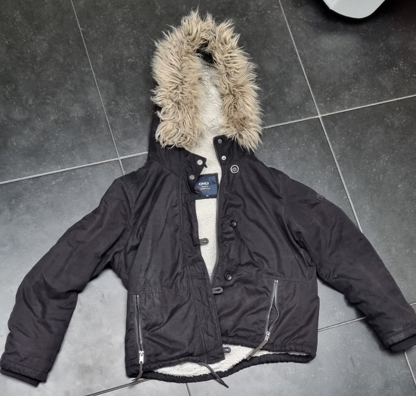 Only Dames Winterjas Maat XL, Ophalen of Verzenden, Zo goed als nieuw, Zwart