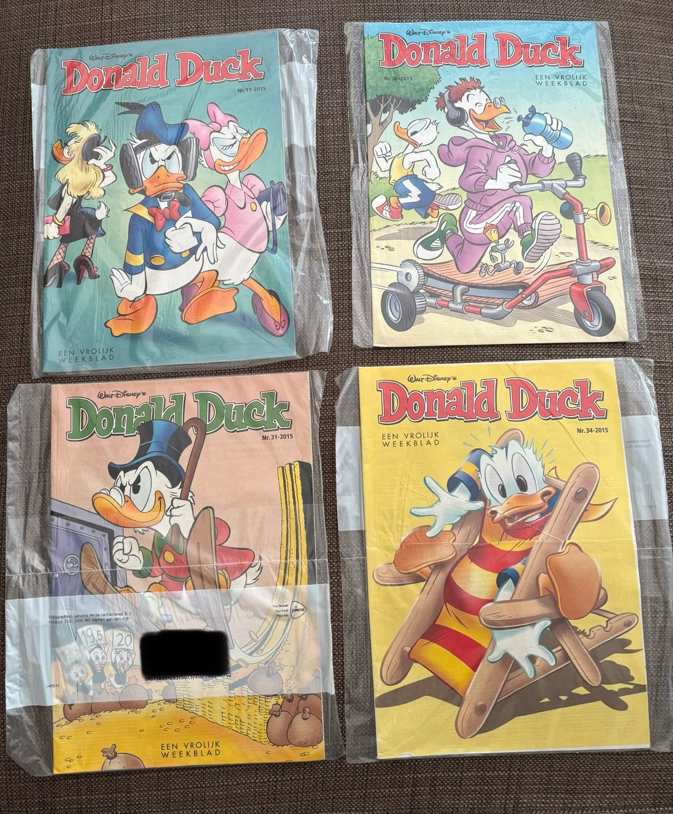 4 Donald Ducks uit 2015 in originele plastic, Boeken, Europa, Nieuw, Ophalen of Verzenden, Meerdere comics