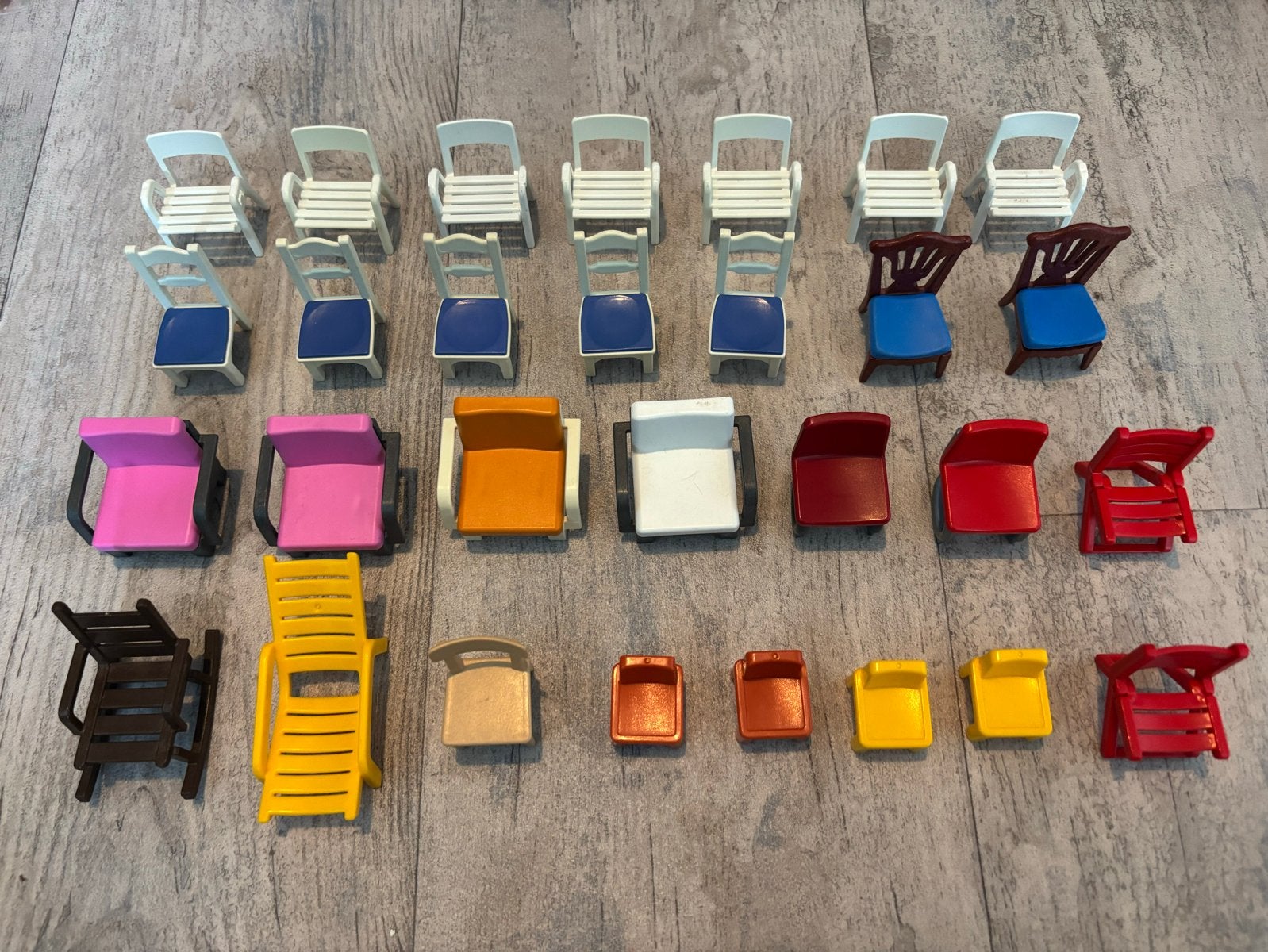 Playmobil losse onderdelen stoelen - diverse kleuren, Kinderen en Baby's, Speelgoed | Playmobil, Ophalen of Verzenden, Gebruikt