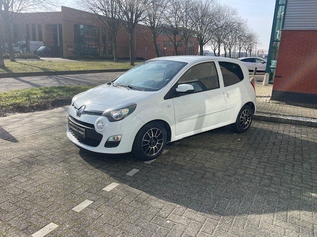 Renault Twingo 1.2 16V Collection APK T 04/08/2027 LM VELGEN, Auto's, Voorwielaandrijving, 74 pk, 4 cilinders, 4 stoelen