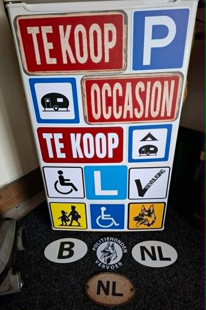 leuke koelkasts magneet plaatjes verkeer etc, Verzamelen, Ophalen of Verzenden, Nieuw, Auto's