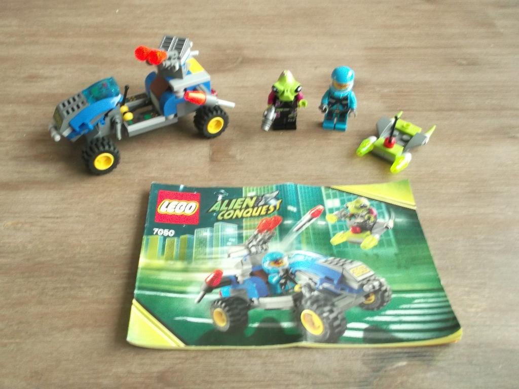 lego alien conquest 7050 alien defender (2011), Ophalen of Verzenden, Gebruikt, Complete set, Lego
