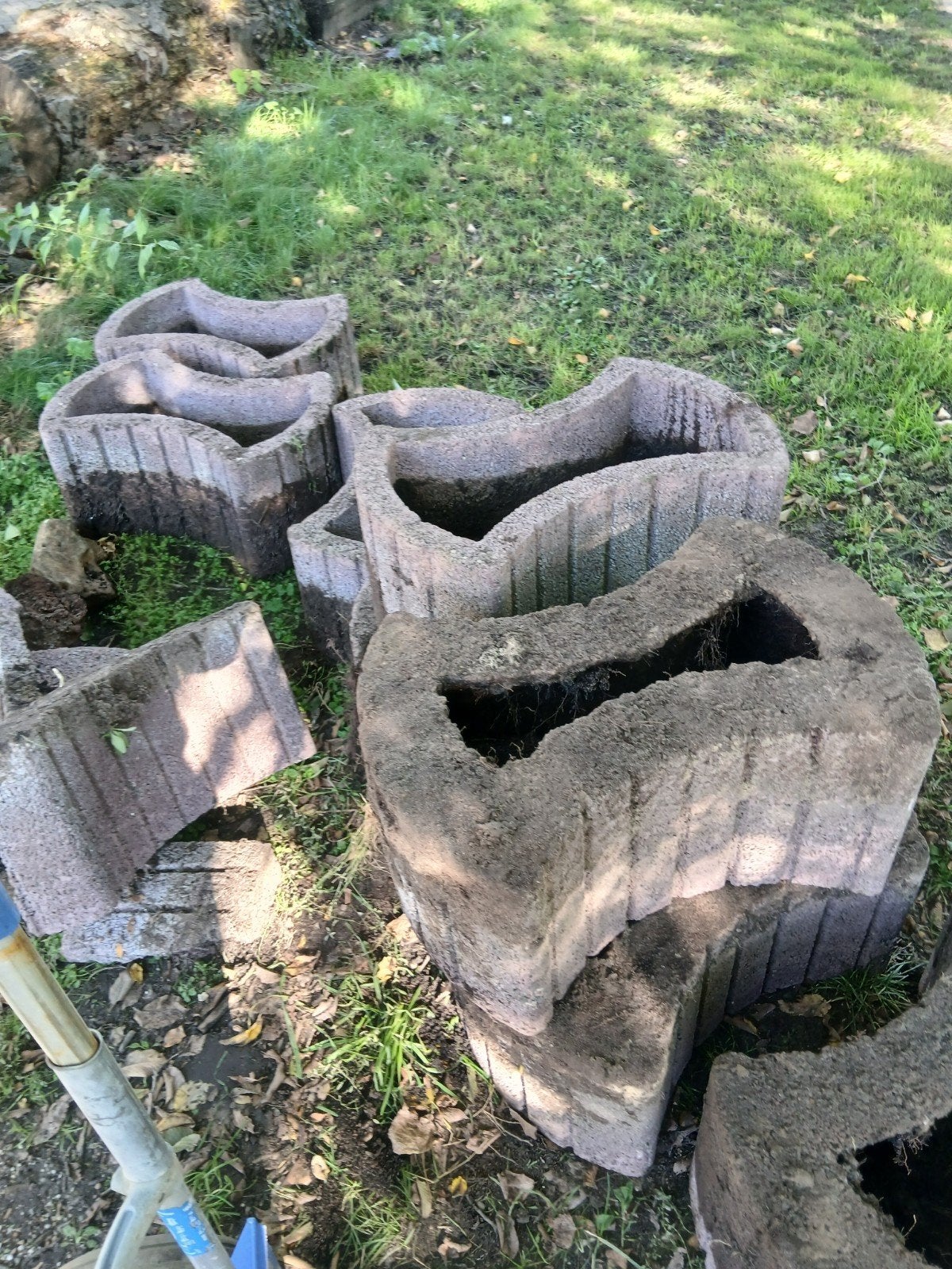 8 gratis plantenbakken (beton) - direct op te halen!, Tuin en Terras, Ophalen, Gebruikt, Minder dan 60 cm, Overige vormen