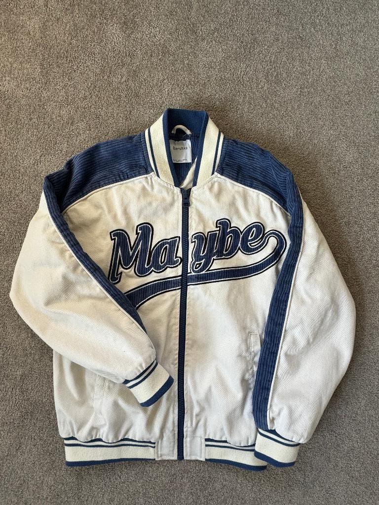 Bomber / Baseball Jack Berschka maat S, hele goede staat, Beige, Zo goed als nieuw, Maat 36 (S), Bershka