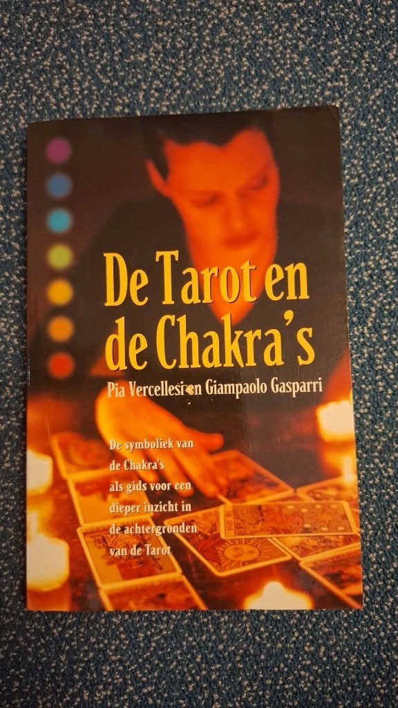 tarot en de chakra's, Ophalen of Verzenden, Gelezen, Spiritualiteit algemeen, Achtergrond en Informatie