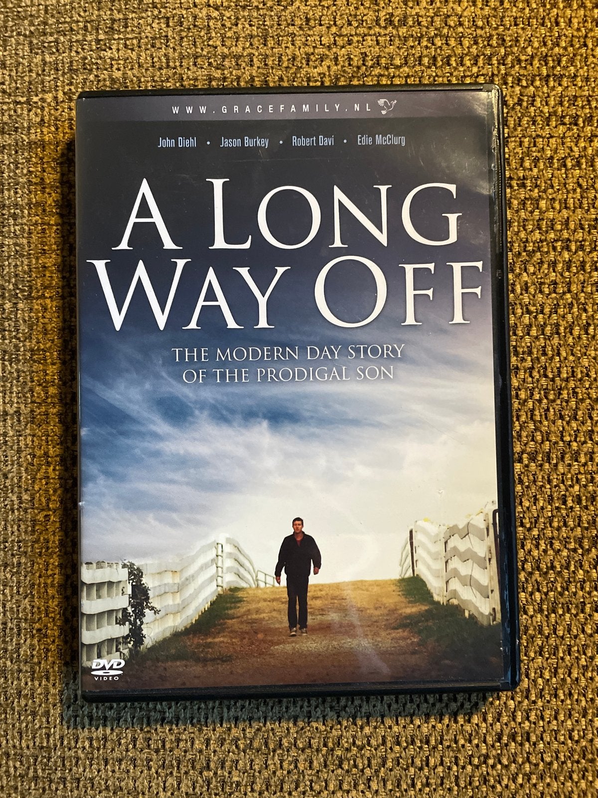 A Long Way Off - dvd, Waargebeurd drama, Nederlands, Vanaf 9 jaar, Ophalen of Verzenden