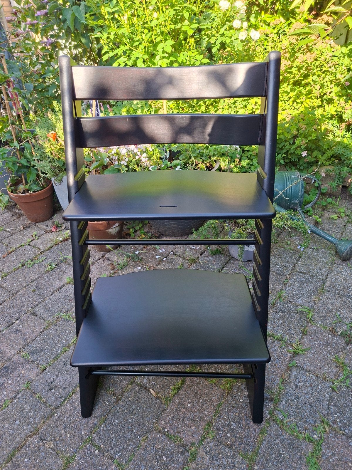 Tripp Trapp kinderstoel zwart RAL 9005 (nieuw model), Ophalen of Verzenden, Zo goed als nieuw, Meegroeistoel