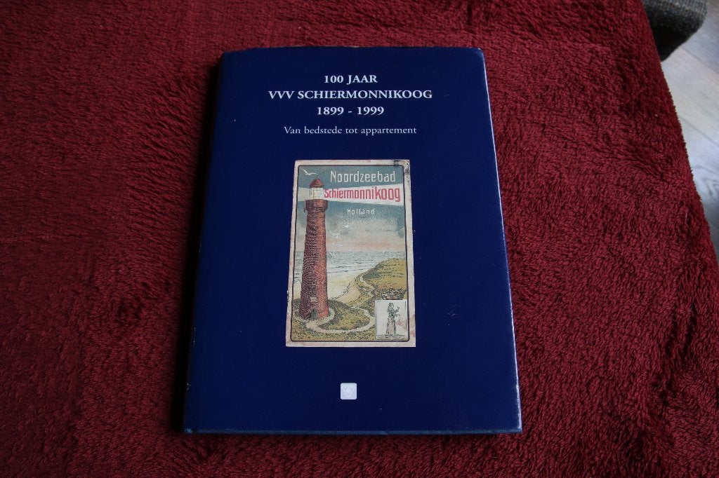 100 jaar vvv schiermonnikoog 1899-1999, Ophalen of Verzenden, Gelezen