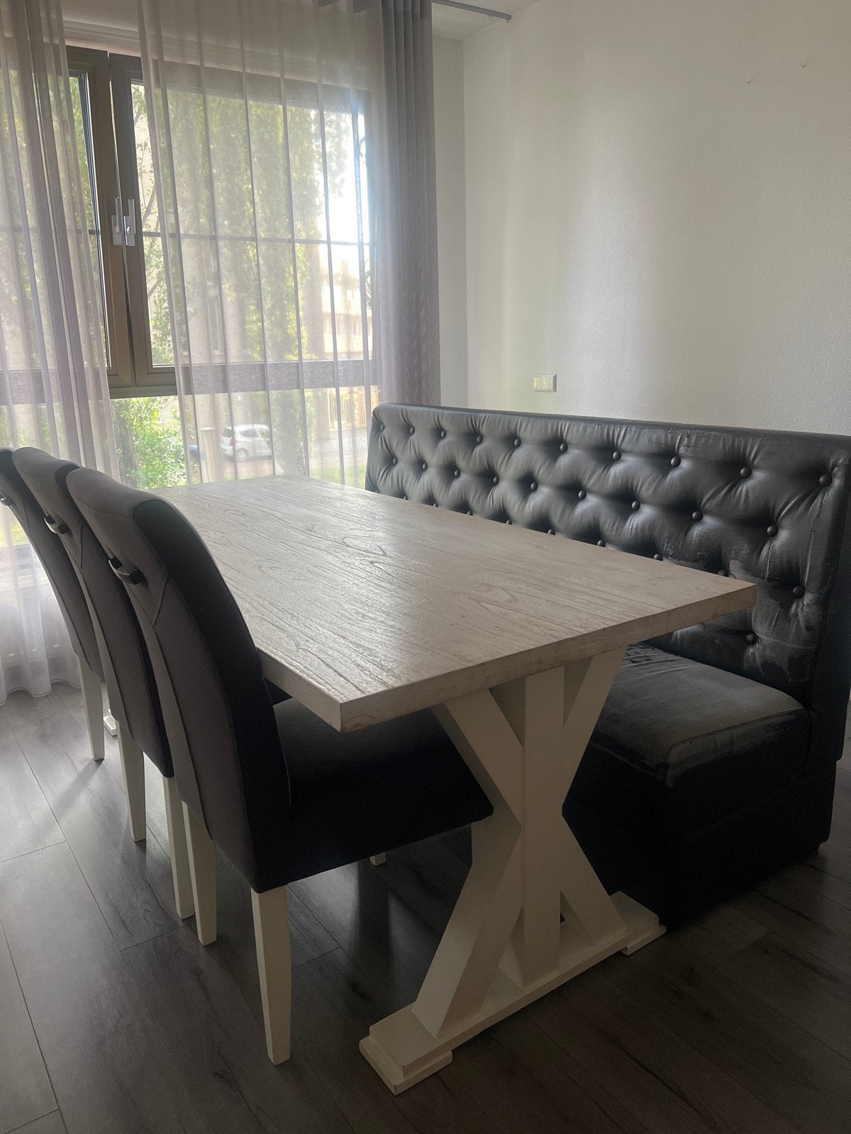 Gratis Eettafel met bank en stoelen, Huis en Inrichting, Tafels | Eettafels, Ophalen, Gebruikt, 200 cm of meer, 50 tot 100 cm
