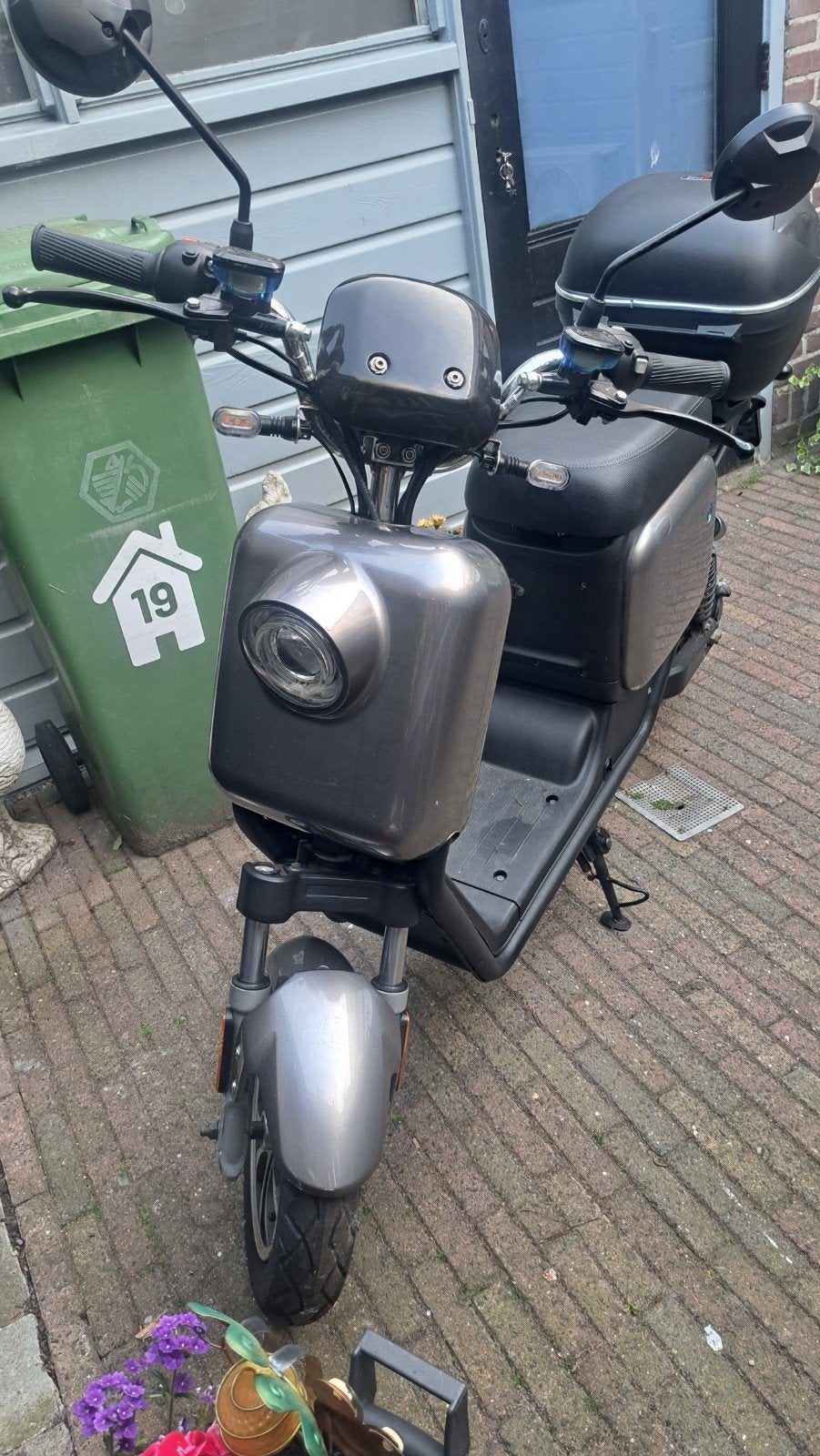 Elektrische scooter, Fietsen en Brommers, Ophalen of Verzenden, Zo goed als nieuw, Elektrisch, Overige merken