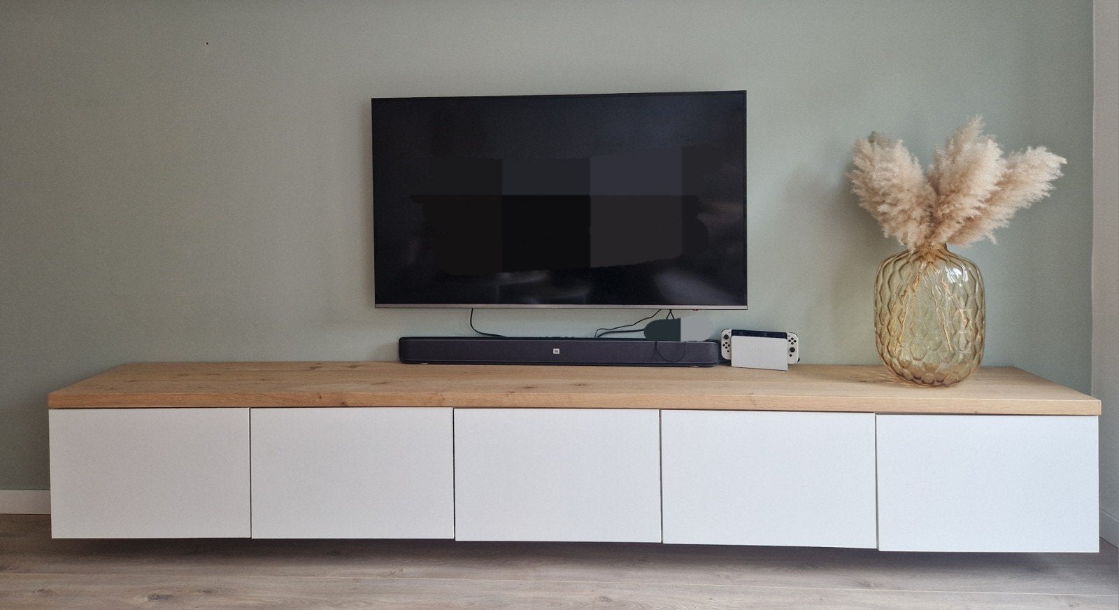 Ikea besta tv meubel met eikenhouten blad, Ophalen, Eikenhout, Zo goed als nieuw, 200 cm of meer