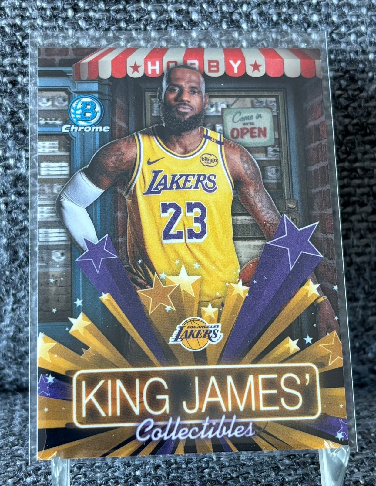 LeBron James Los Angeles Lakers Topps Bowman Chrome NBA card, Ophalen of Verzenden, Nieuw, Plaatje