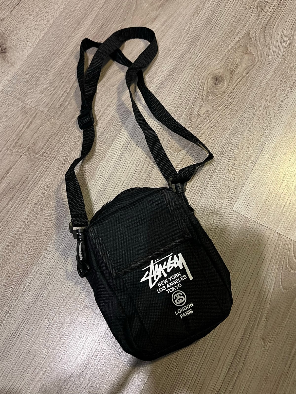 Stussy Schoudertas Zwart - Zo goed als nieuw, Ophalen of Verzenden, Zo goed als nieuw, Zwart, Overige merken