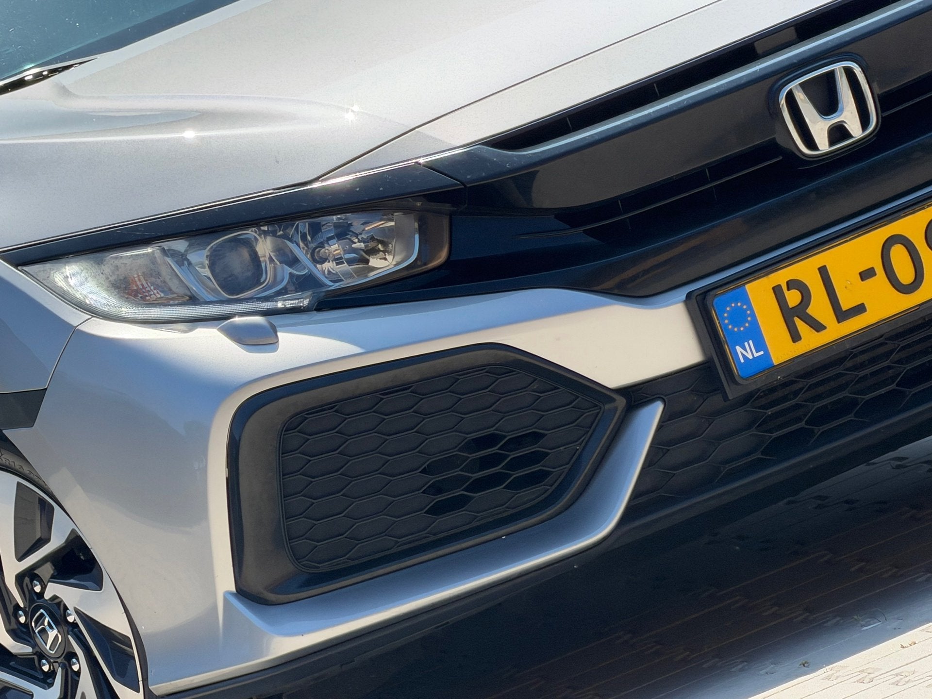 Honda Civic 1.0 i-VTEC Comfort | Lunar Silver Metallic | Spo, Stof, Gebruikt, Automatische klimaatregeling, 129 pk