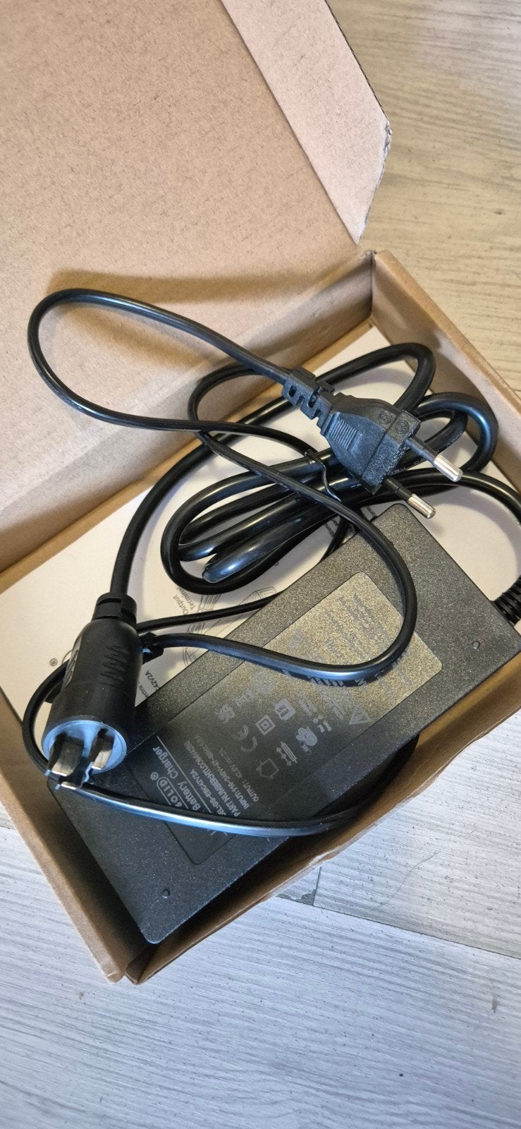 Bosch ebike acculader oplader nieuw, Ophalen of Verzenden, Nieuw
