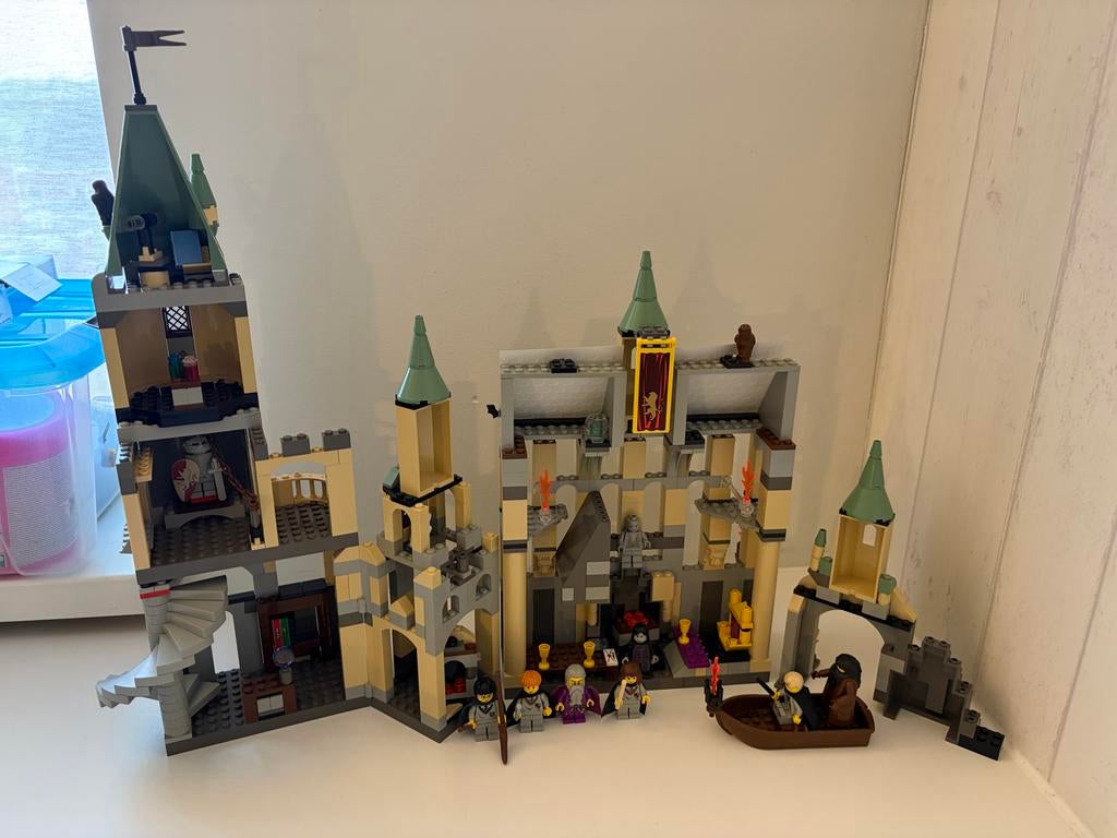 Lego Harry Potter 4709 Zweinstein Kasteel (2001), Inclusief minifiguren, Lego, Harry Potter, Ophalen of Verzenden