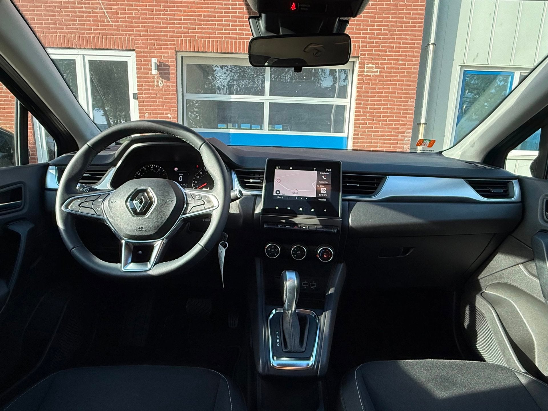 Foto 14 van Renault CAPTUR 1.3 TCe 130 Zen Automaat