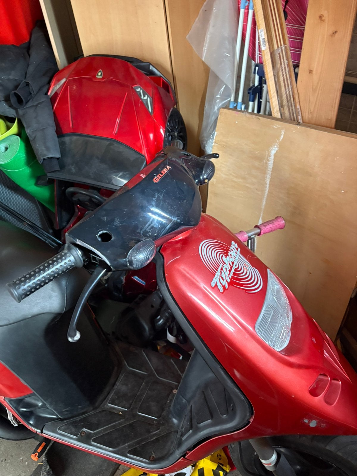 Typhoon 50 cc frame met wok, Ophalen