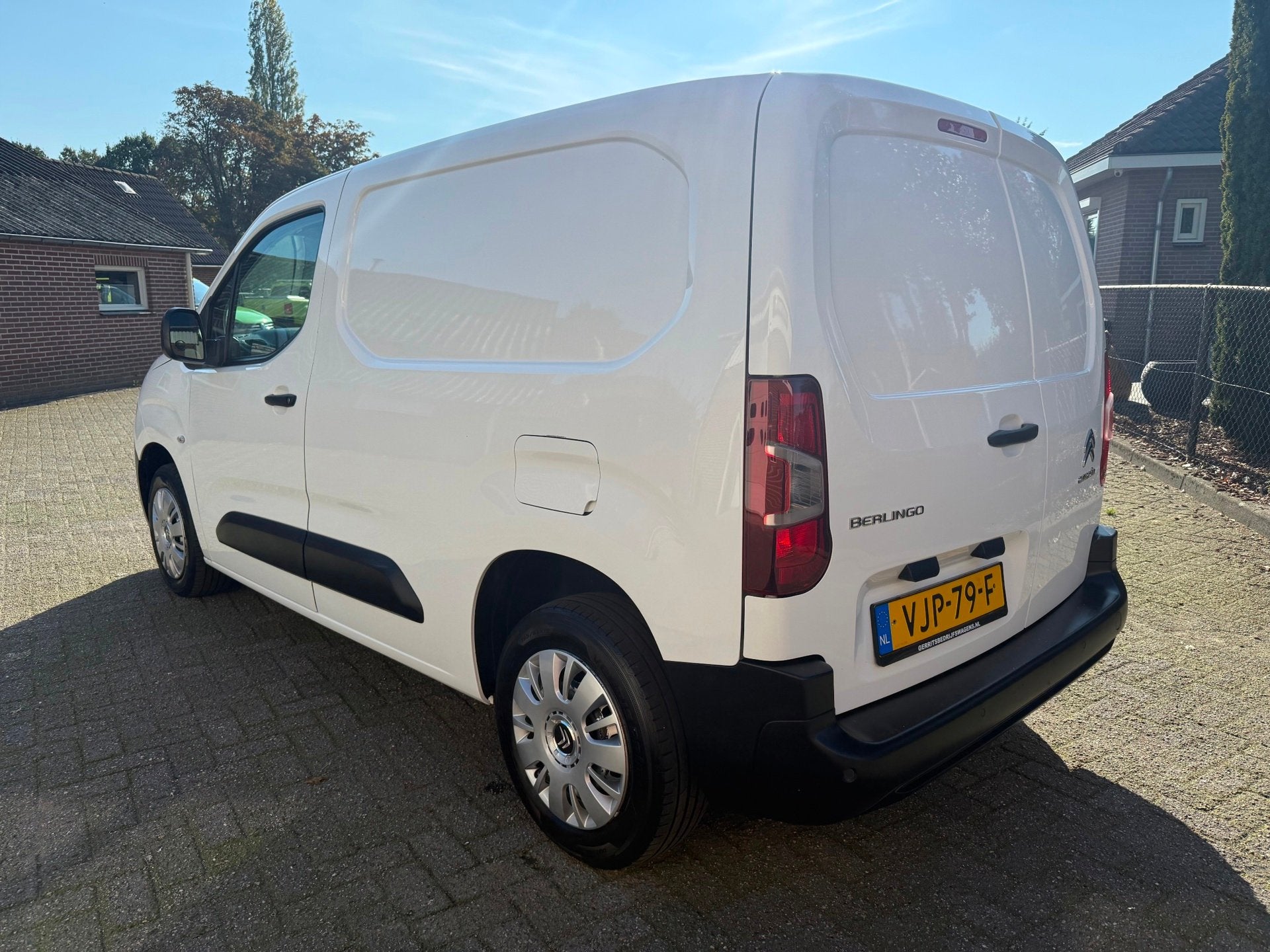 Citroen Berlingo 1.5 BlueHDI Club navi cruise airco euro 6, Voorwielaandrijving, Gebruikt, 4 cilinders, Citroën