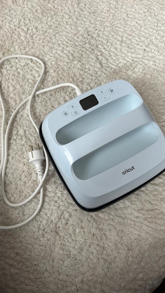 Cricut easypress, Ophalen of Verzenden, Zo goed als nieuw