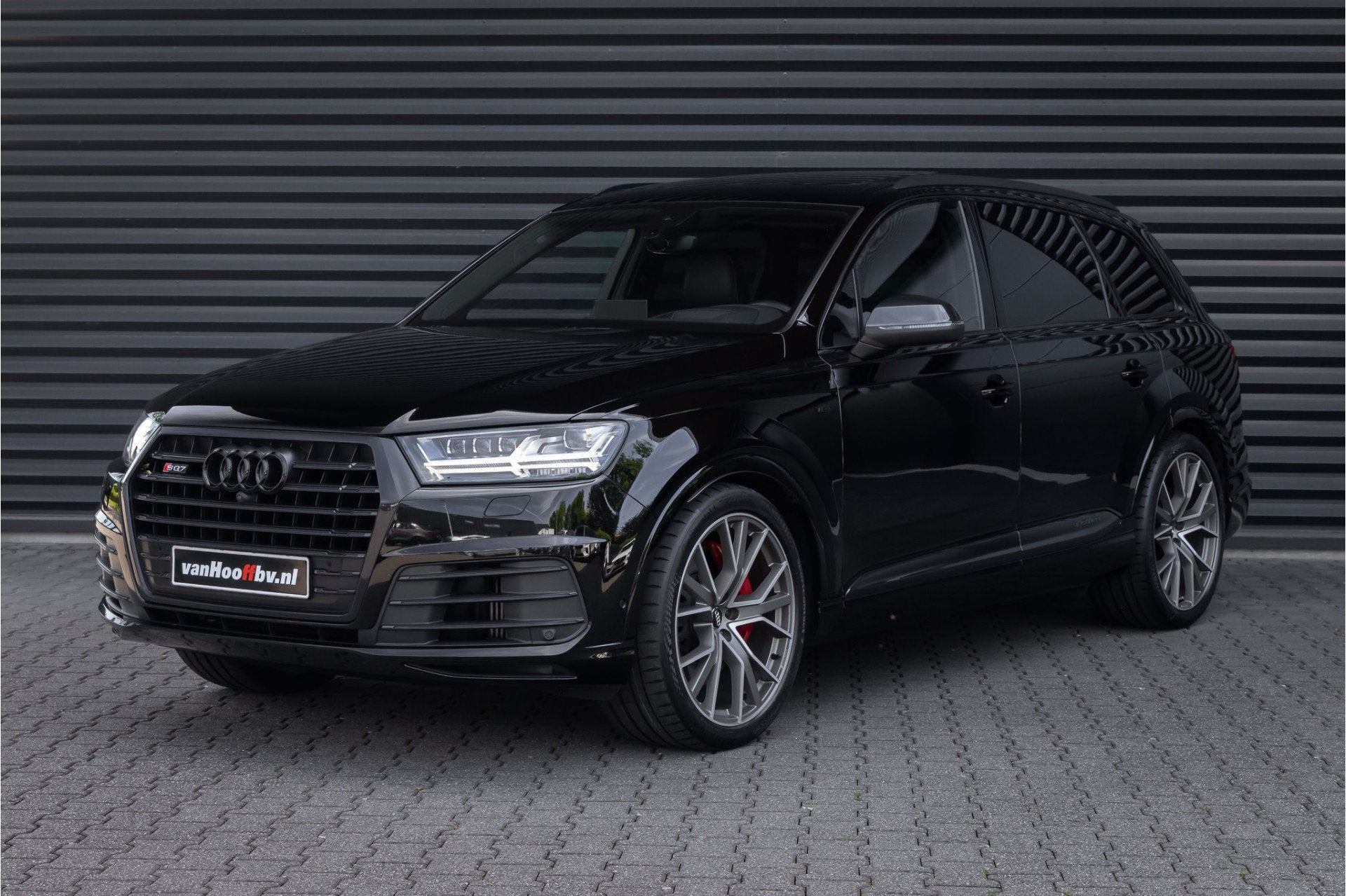Audi SQ7 4.0 TDI quattro Nachtzicht - Standkachel - 22 inch, Auto's, Gebruikt, 2245 kg, Zwart, Leder