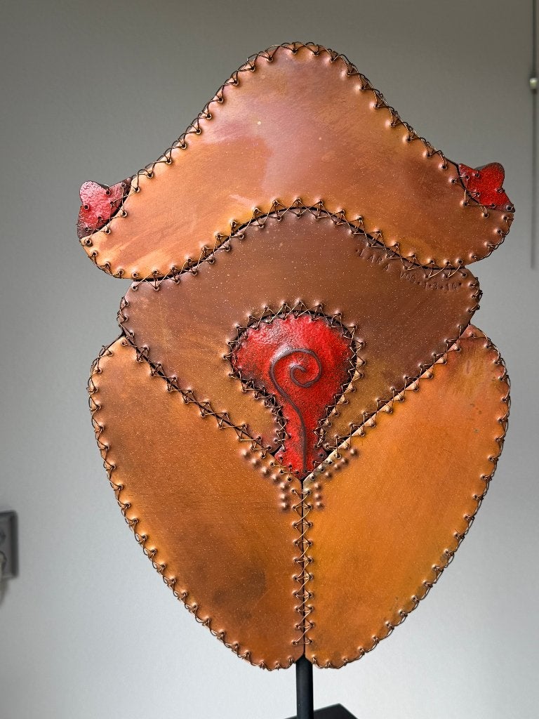 Sculptuur Lara Vos, Ophalen, 50 - 100 cm, Gemerkt, Overige materialen