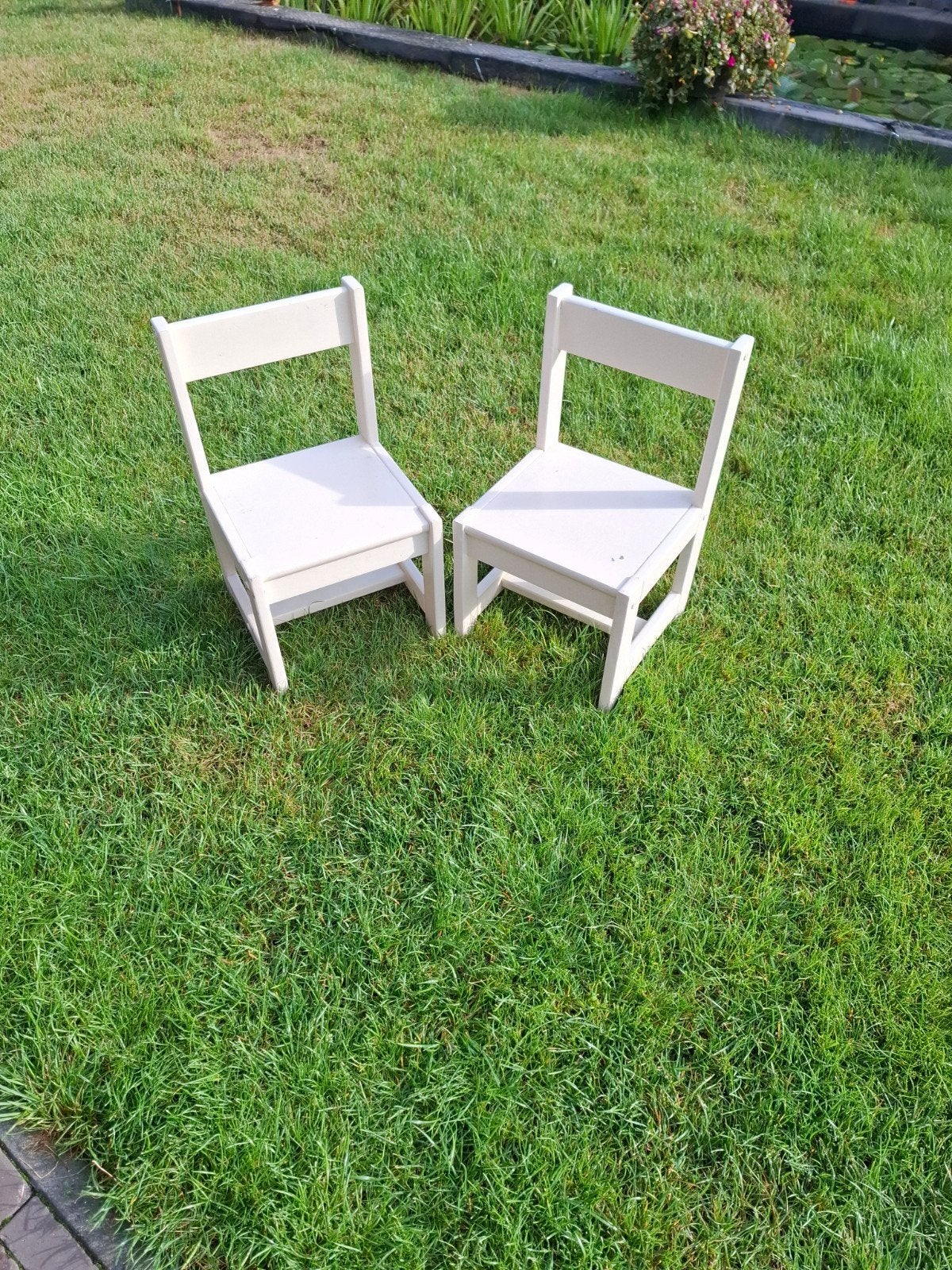 2 houten kinder stoeltjes, Huis en Inrichting, Stoelen, Gebruikt, Twee, Wit, Ophalen of Verzenden