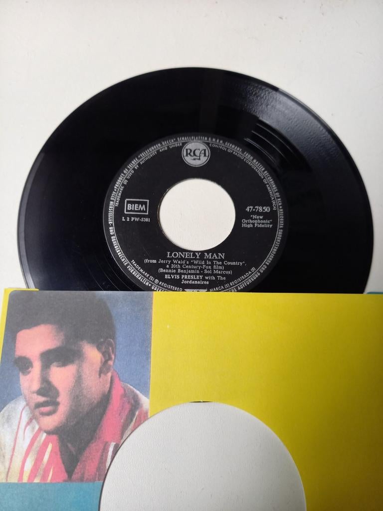 Elvis Presley  - Lonely man / Torna a surriento, Ophalen of Verzenden, Zo goed als nieuw, Pop