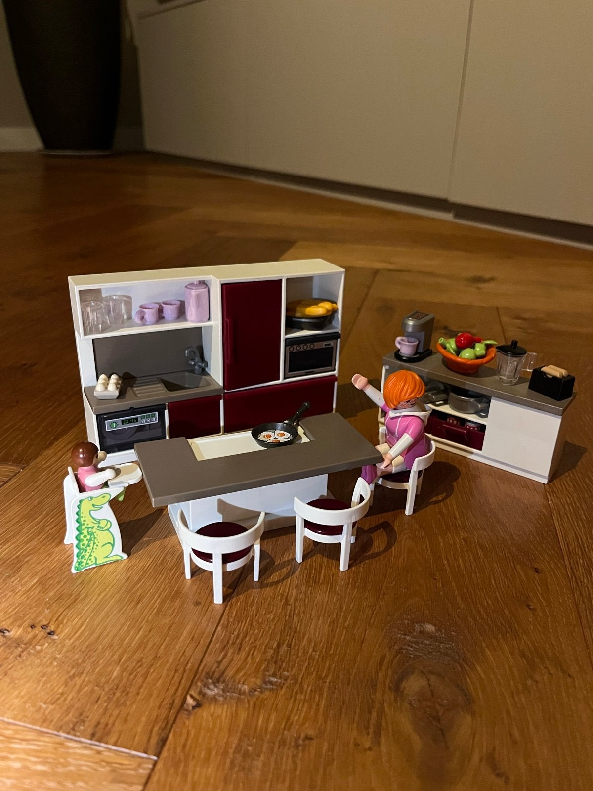 Playmobil keuken set met poppetjes en accessoires, Ophalen of Verzenden, Zo goed als nieuw, Jongen of Meisje