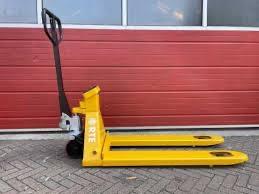Palletwagen / Pompwagen GEZOCHT, Doe-het-zelf en Verbouw, Gereedschap | Handgereedschap, Ophalen of Verzenden, Gebruikt