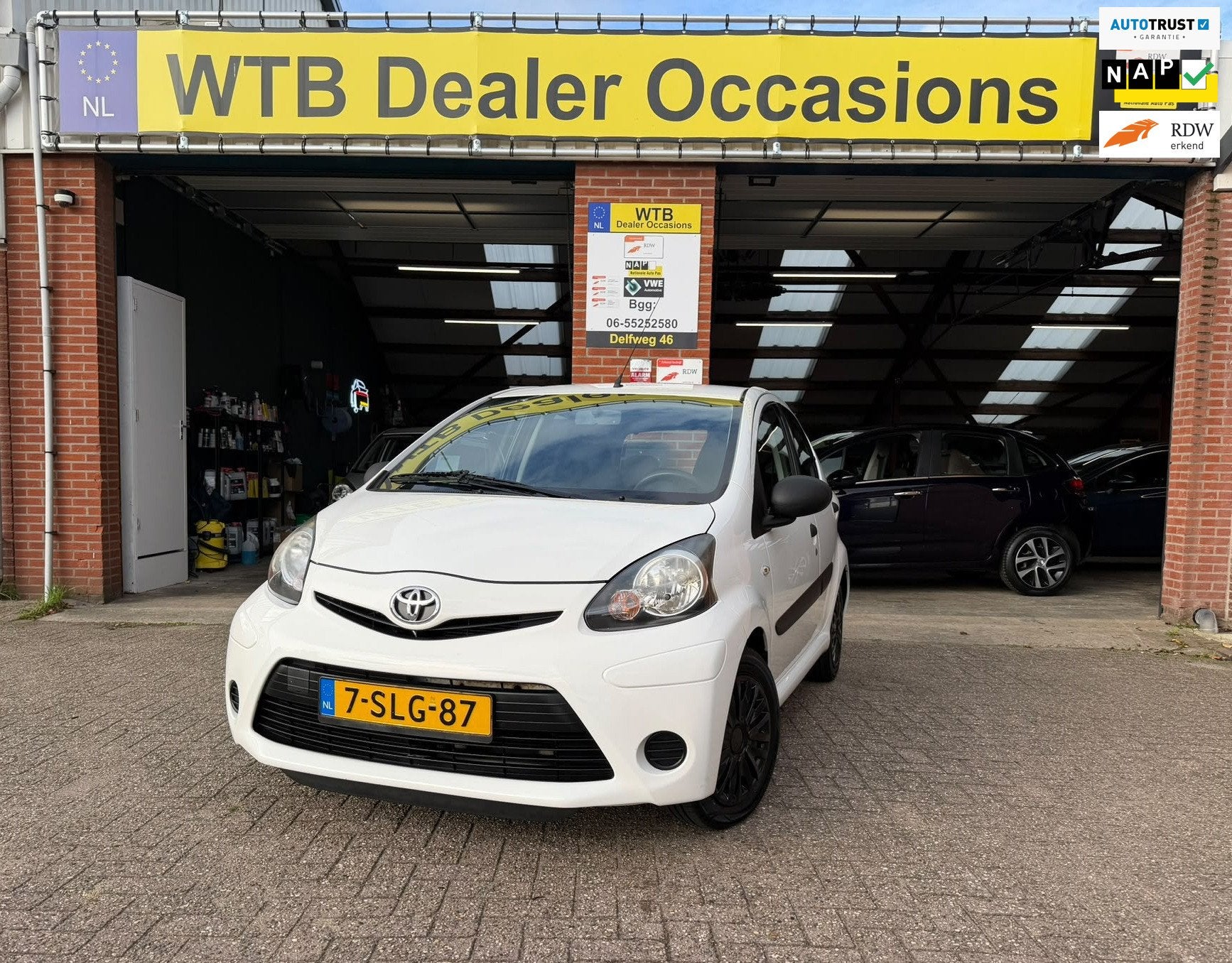 Toyota Aygo 1.0 VVT-i Now, 5-deurs, Airco Dealer oh., 2e Eig