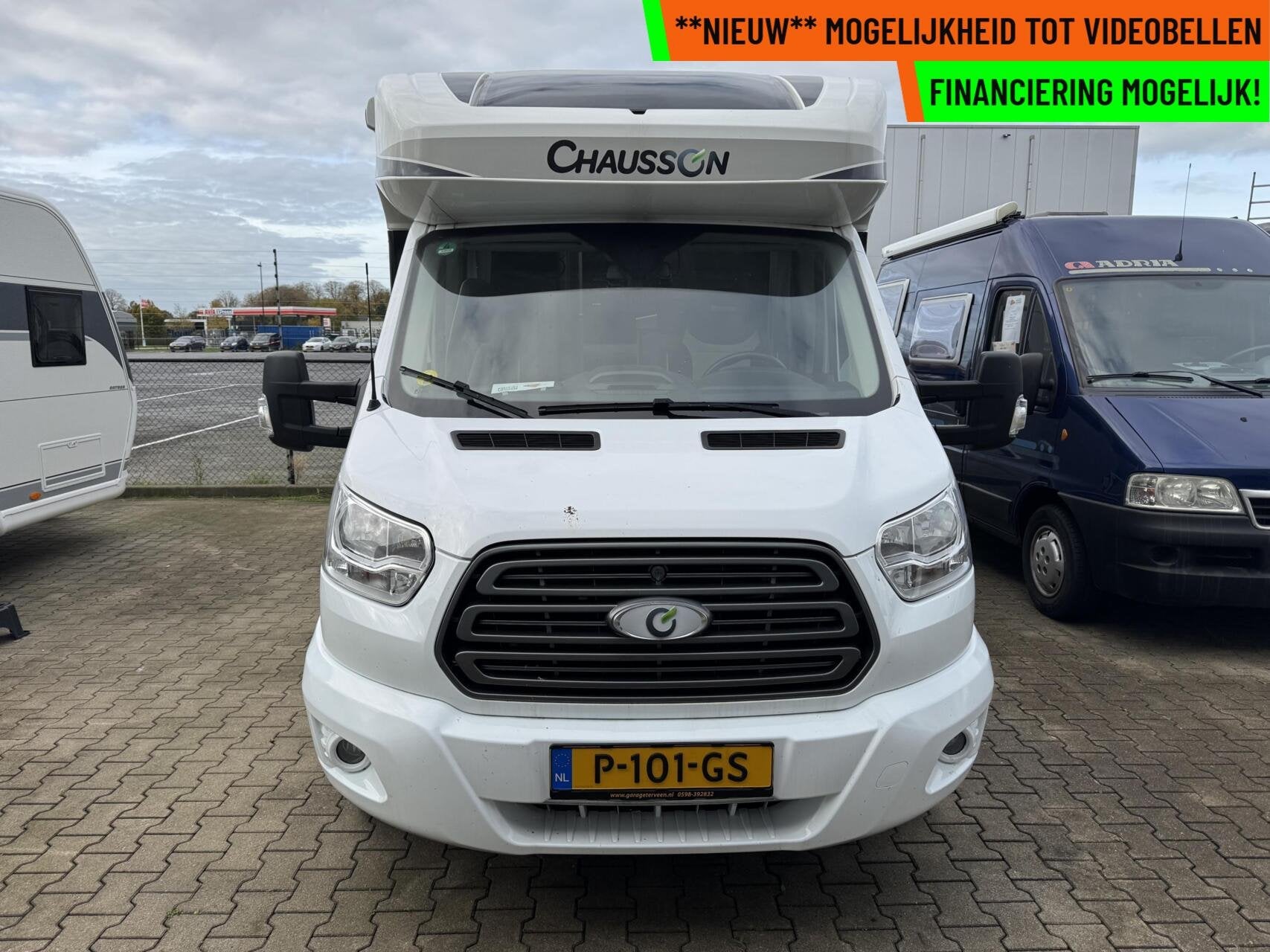 Chausson 758 TITANIUM AUTOMAAT, QUEENSBED, HEFBED, 20396 KM, Automaat, Diesel, Airbags, Tot en met 4