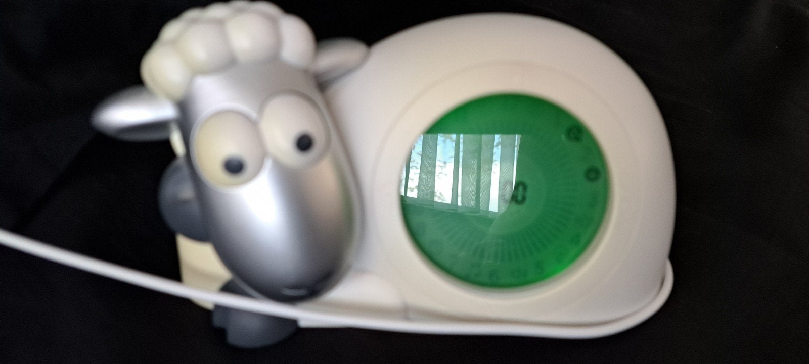 Shaun het Schaap Slaaptrainer/Wekker - Verkleuring door zon, Ophalen of Verzenden, Gebruikt, Digitaal