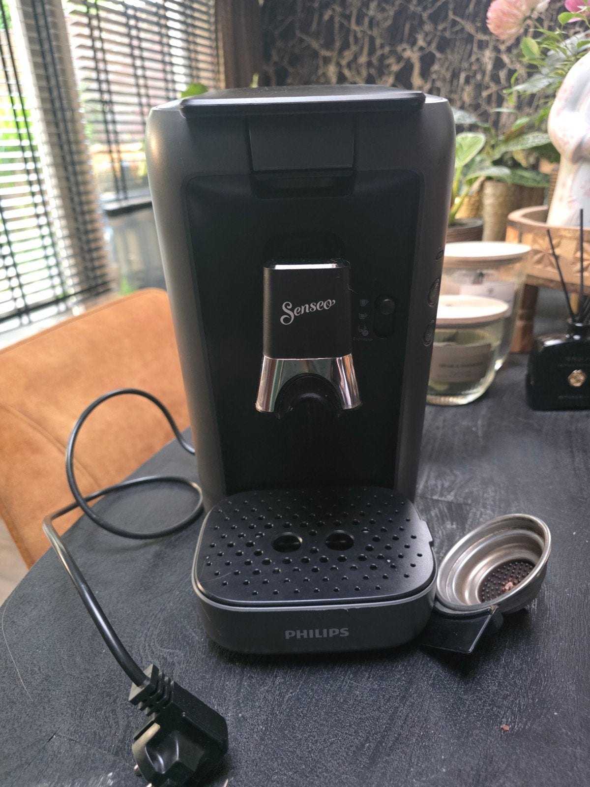 Philips Senseo koffiezetapparaat incl 2 pakken koffie, Koffiemachine, Ophalen of Verzenden, Zo goed als nieuw, 2 tot 4 kopjes